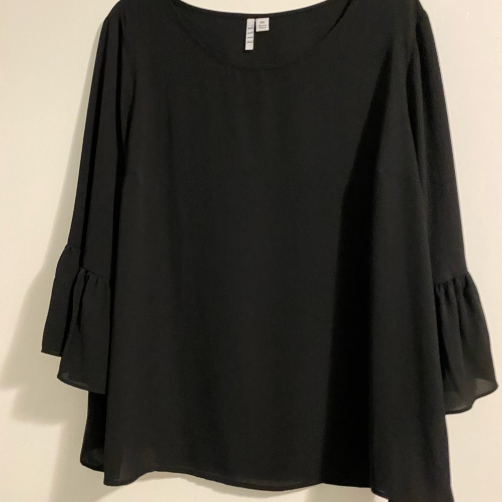 Elle black dressy top…XXL